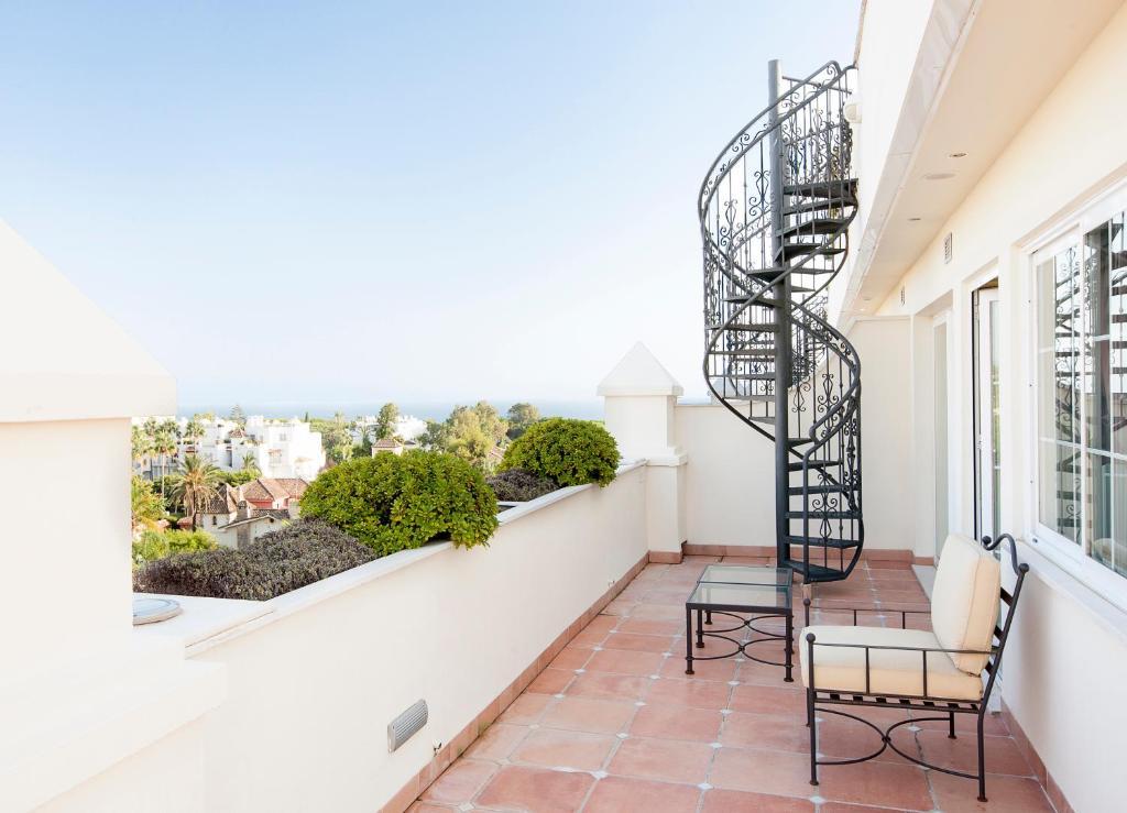 Apartamentos Guadalpin Boutique Marbella Oda fotoğraf